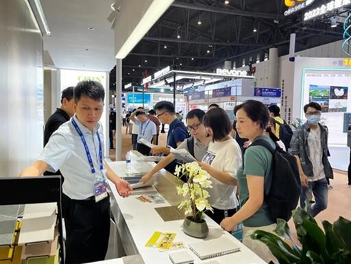 開場即火爆！BTP陶瓷薄板xCHCC2023全國醫(yī)療建設大會首秀大放異彩！